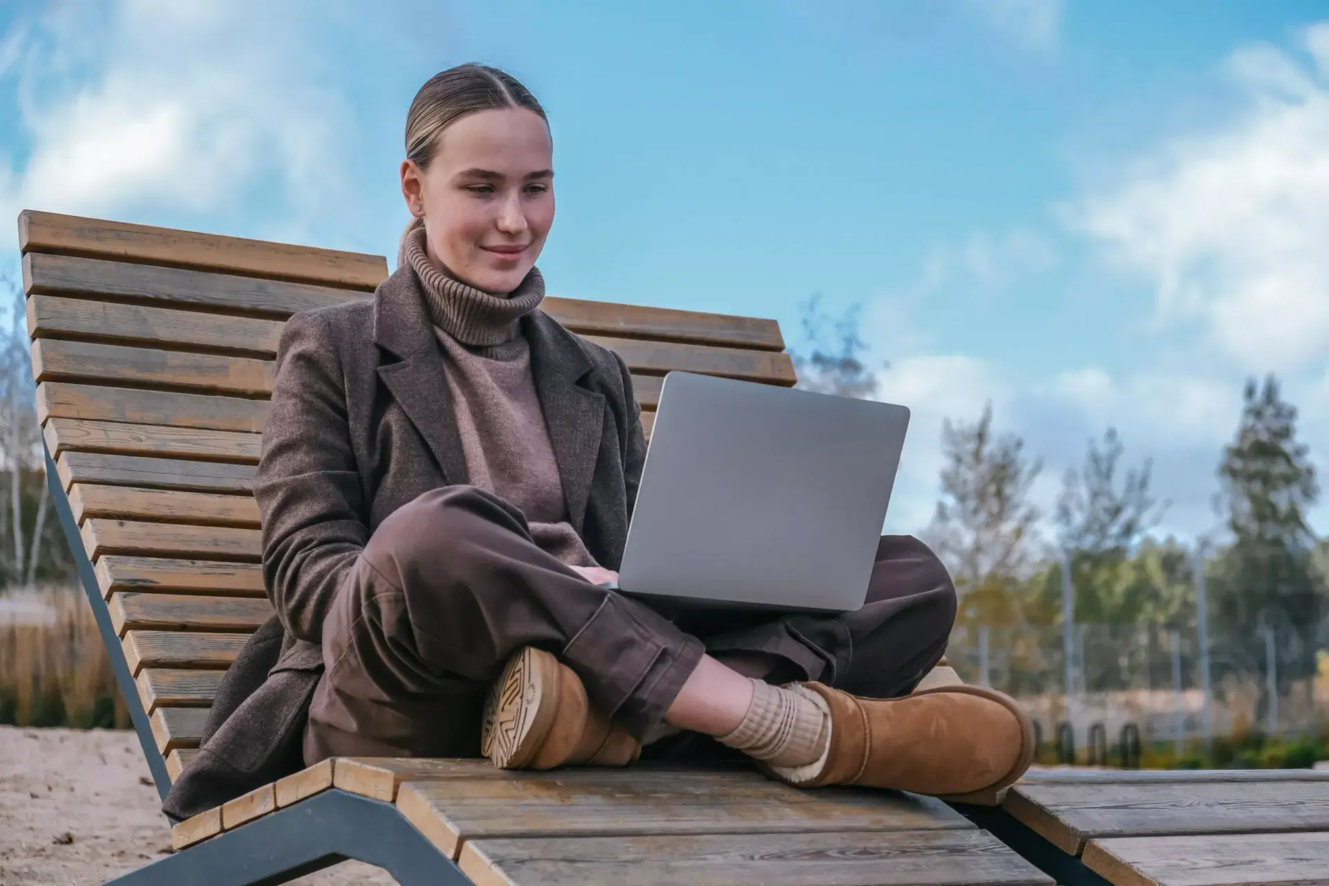 Living in Portugal and working for UK clients: what freelancers need to know