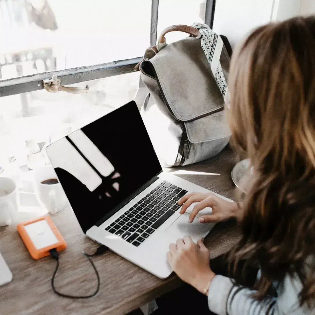Freelancing Abroad: How to Move Overseas As A Freelancer