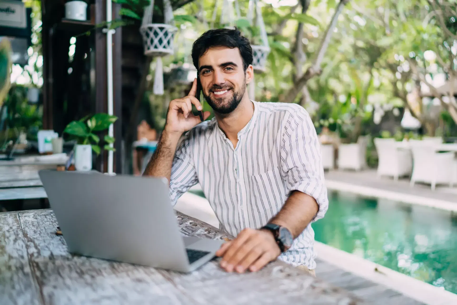 Combien gagnent les freelances à Dubaï ?